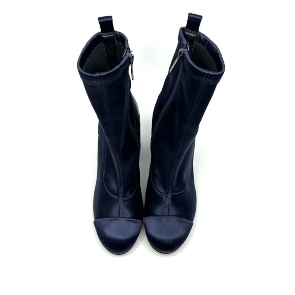 Marc Fisher ICELA Blue Satin Ankle Booties Women's 6 US - Picture 5 of 9